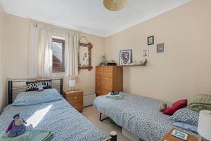 Bedroom- click for photo gallery
